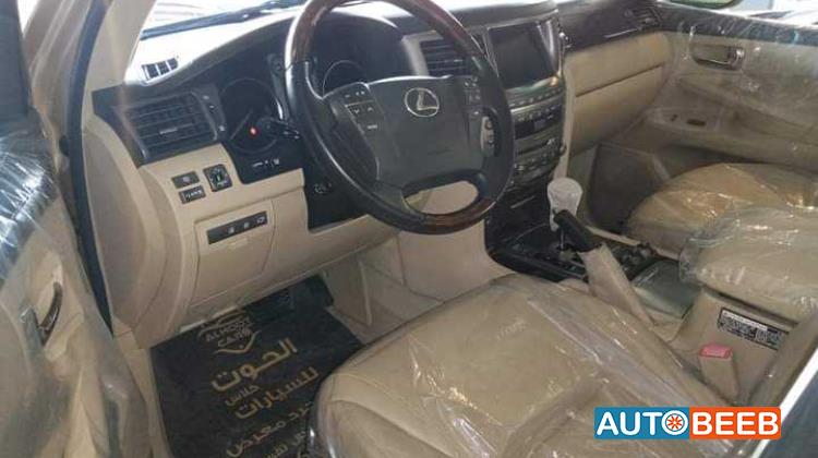 Lexus LX570 2008